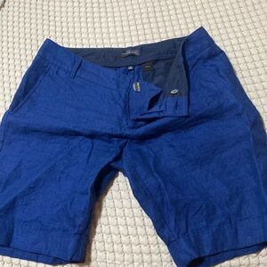 The limited short. Navy blue, pre-loved, super cute, 100% linen